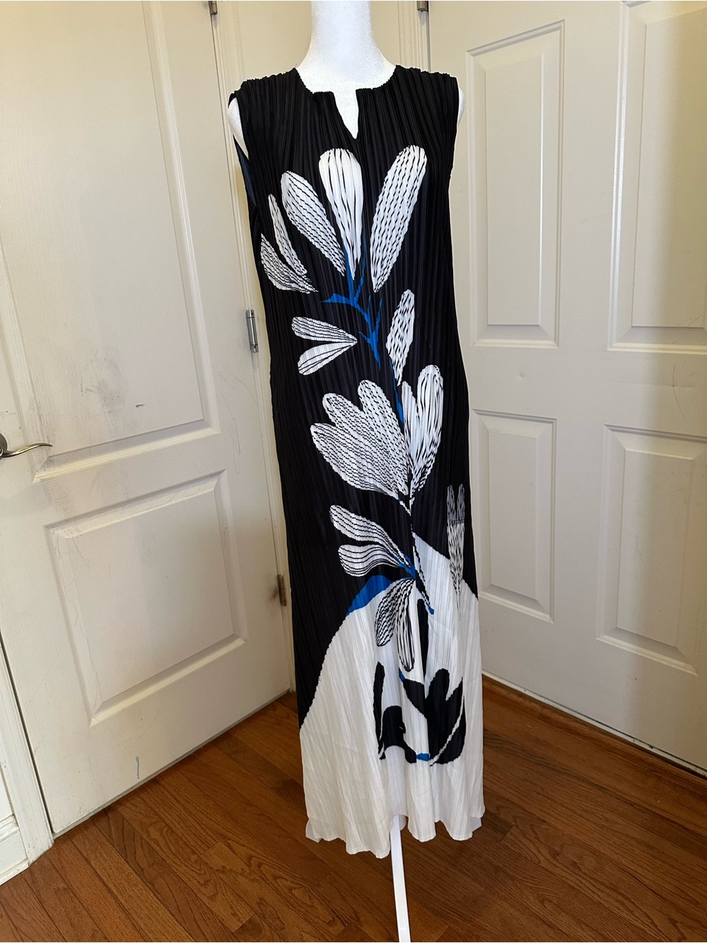 Sleeveless Black & White Floral Maxi Dress with Blue Accents